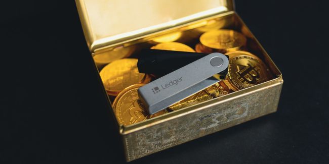 Wie_prueft_man_Kryptowaehrungen_Teaser